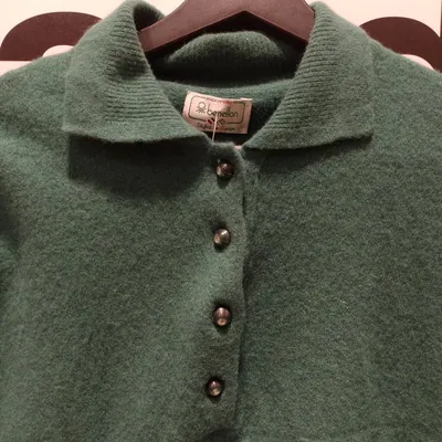Maglioncino di colore verde scuro, da donna, marca Benetton