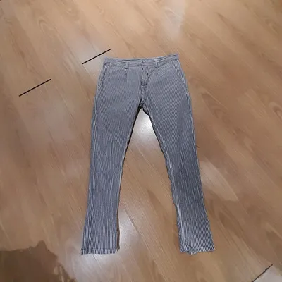 Pantaloni a righe, bianche ed azzurre, marca Patrizia Pepe