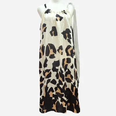Abito con scollatura all'americana. Marca Roberto Cavalli