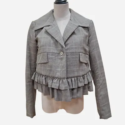 Blazer corto da donna. Marca Io Couture