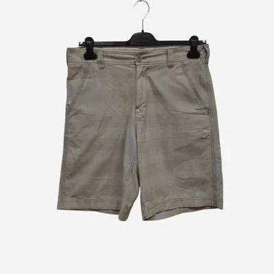 Bermuda da Uomo. Marca T B L