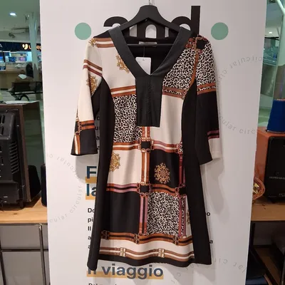 Minidress Rinascimento,  taglia S, colori predominanti nero e beige