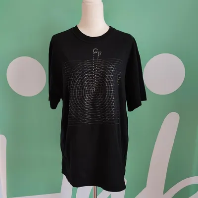 T-shirt Gianfranco Ferre , tg XL, color nero con stampa centrale in rilielo e strass