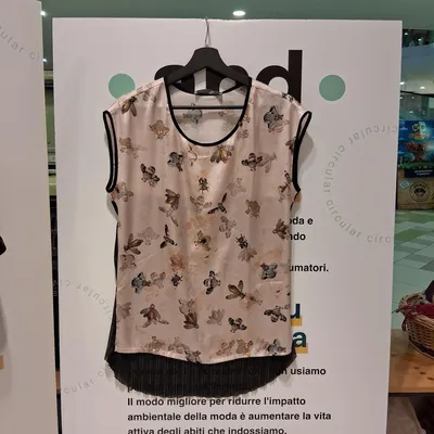 Blusa Rinascimento, taglia M, colori rosa e nero