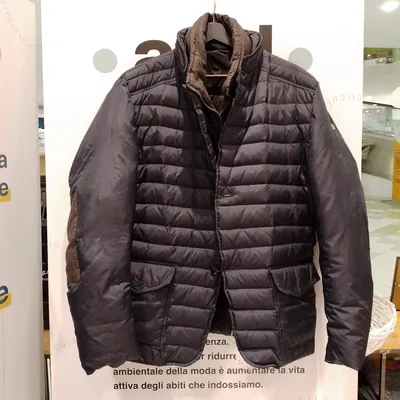 Giubotto da uomo leggermene imbottito. Marca Massimo Rebecchi