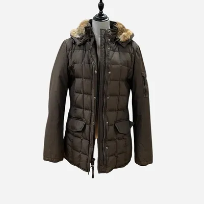 Giubbotto Woolrich, Colore Marrone, taglia L, composto al 60% in poliestere ed al 40% in nylon, esternamente al 100% in