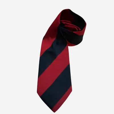 Cravatta con fantasia Regimental. Marca Hugo Boss