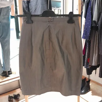 Gonna Max Mara, grigia, taglia 40, in buone condizioni