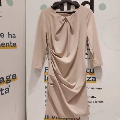 Abito a manica lunga. Marca Rinascimento